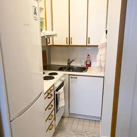 Hhh Perfect Location Right In Center, Walking Distance To Kamppi And Railway Station