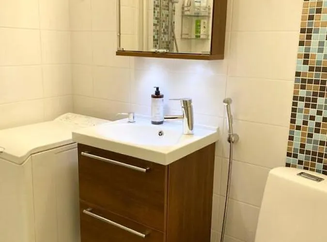 Hhh Perfect Location Right In Center, Walking Distance To Kamppi And Railway Station شقة هلسنكي