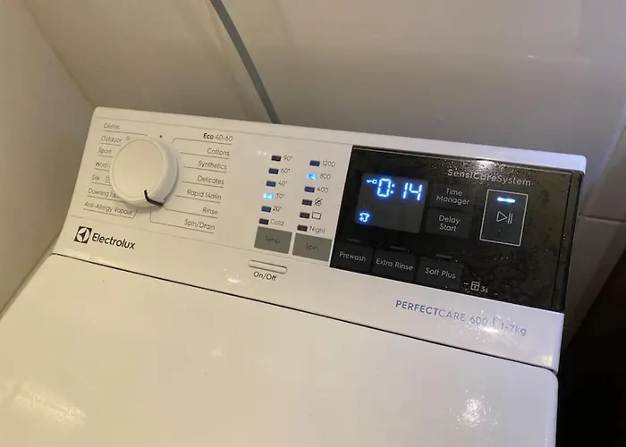 Hhh Perfect Location Right In Center, Walking Distance To Kamppi And Railway Station هلسنكي